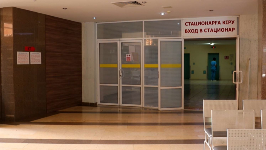 Науқастан ауыр соққы алған дәрігер жансақтау бөліміне жатқызылды