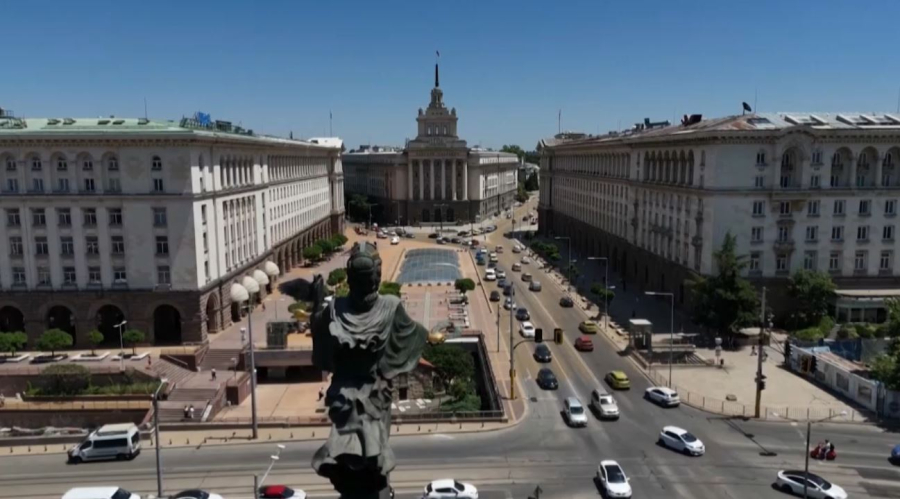 Болгария вступит в еврозону с января 2026 года