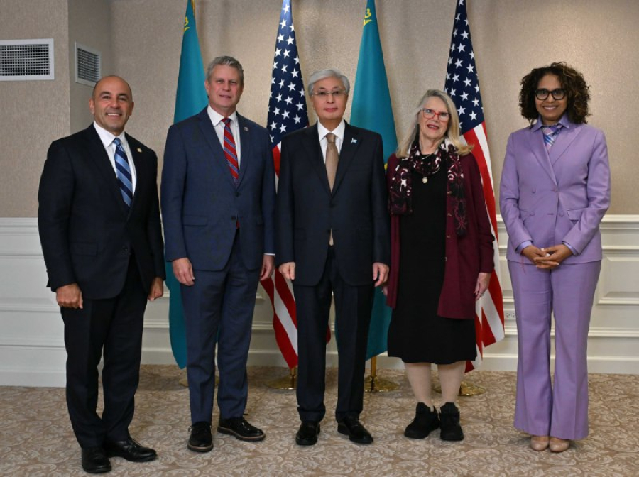 Қ. Тоқаев америкалық конгрессмендерді қабылдады