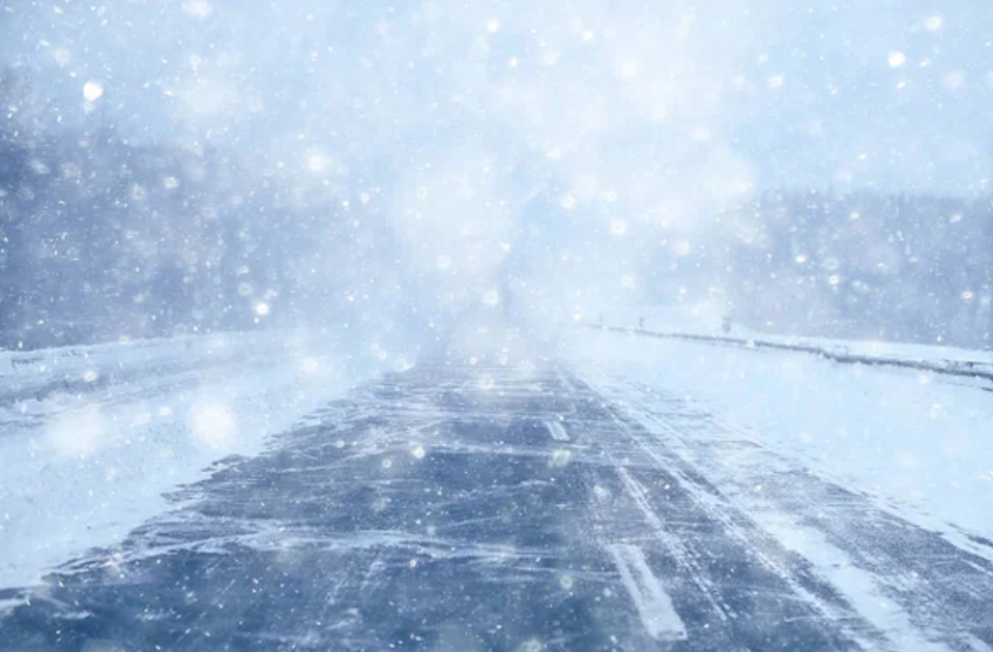 Из-за ухудшения погоды на трассах в трёх областях РК закрыто движение
