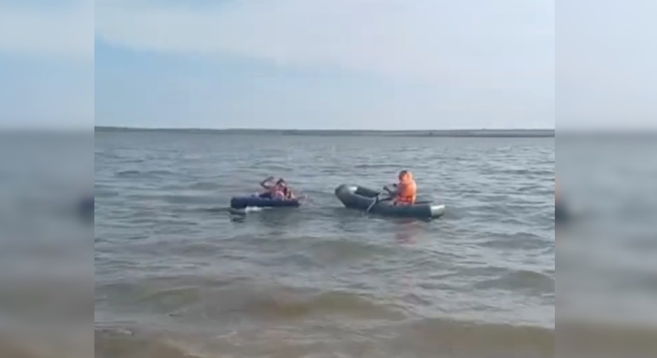 ЧП на Иртыше: двух девушек унесло течением