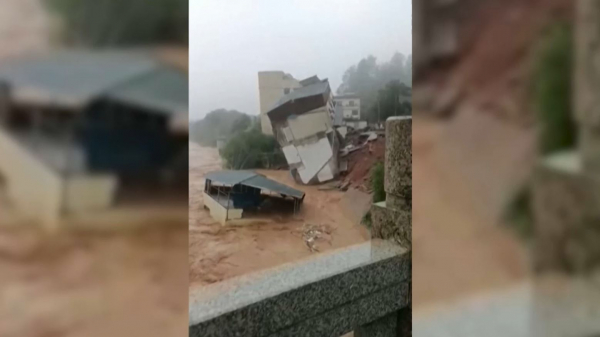 Қытайда су тасқынынан тоғыз адам қаза тапты