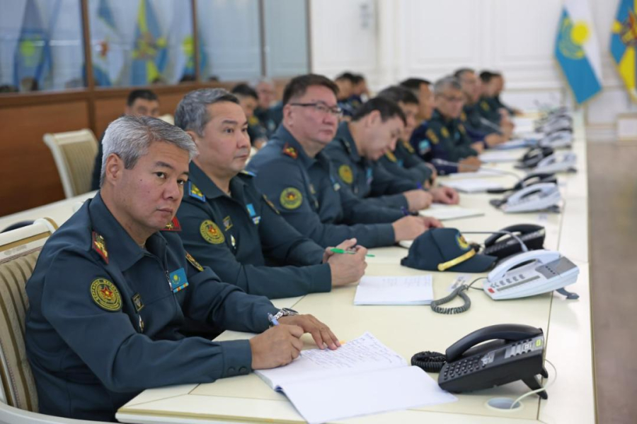 Министр обороны обозначил приоритеты реализации Послания Президента