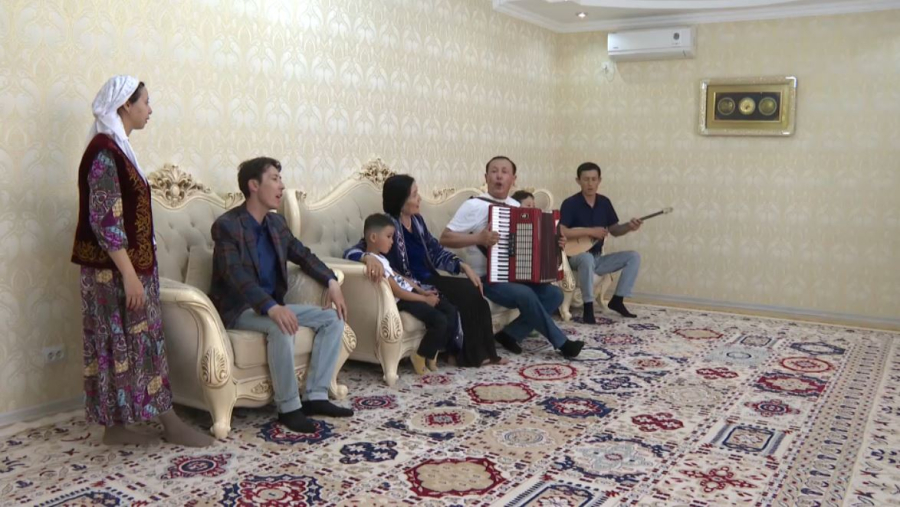 Өнер мен ұстаздықты ұштастырған жұп «Мерейлі отбасы» байқауына қатысады