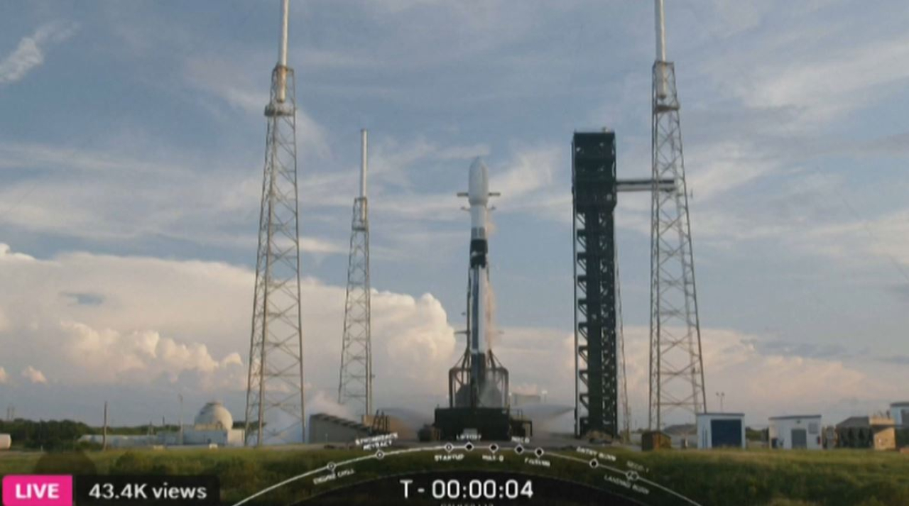 SpaceX готовится к рекордной продаже акций