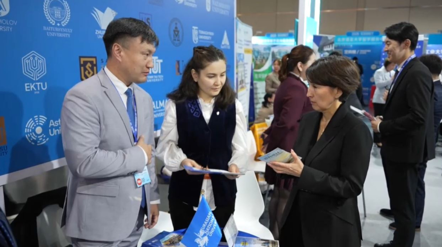 Қытайда халықаралық CIEET білім көрмесі басталды