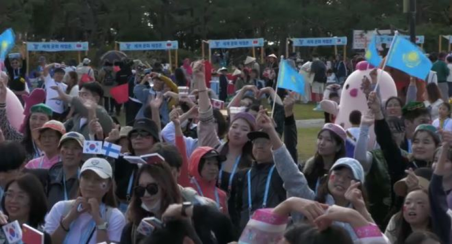 Қазақстандықтар Сеулдегі шеруге қатысты