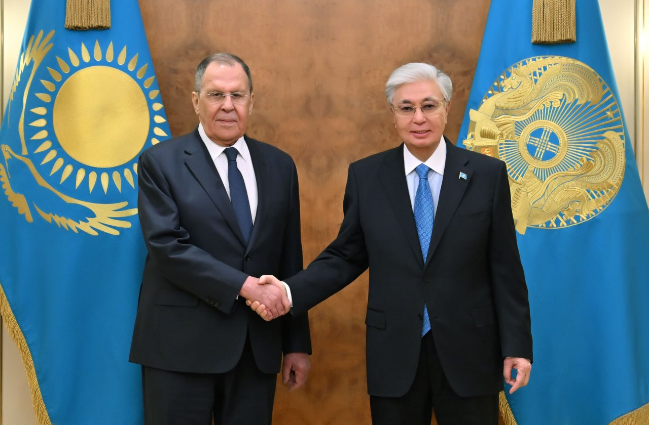 Глава государства принял МИД РФ Сергея Лаврова