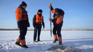 Спасатели ВКО напоминают о необходимом арсенале для выхода на лёд