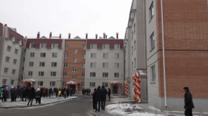 600 семей получили ключи от новых квартир в Петропавловске