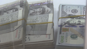 В Кыргызстане ввели запрет на вывоз наличной валюты