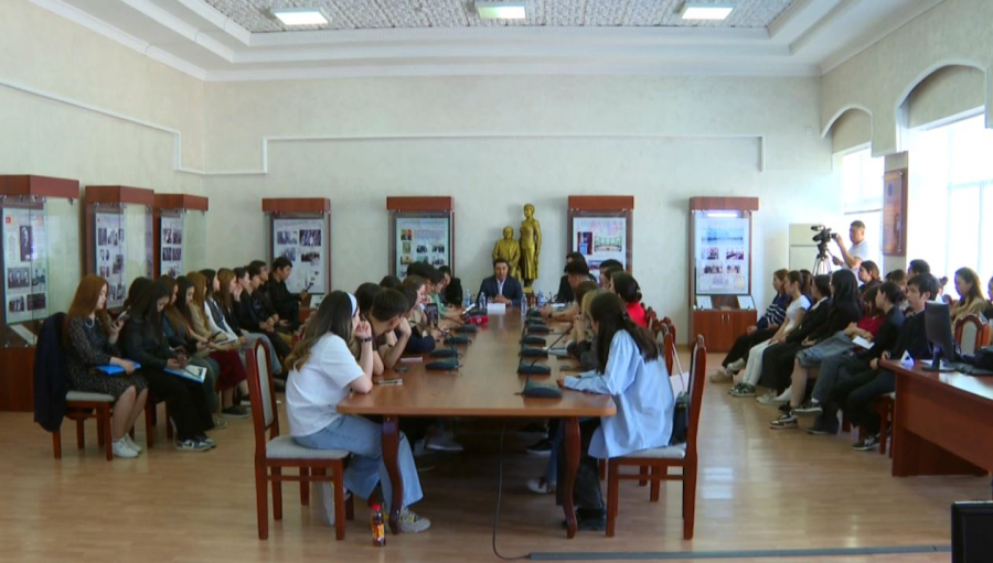 Қызылорда университетінде тележурналистиканың қазіргі талаптары талқыланды