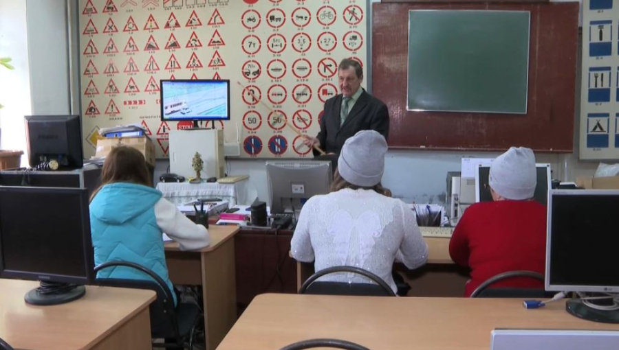 Жүргізуші куәлігін алу ережесіне өзгеріс енеді