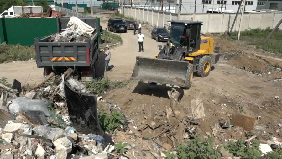 БҚО-да заңсыз төгілген қоқыс үйінділері жойылып жатыр