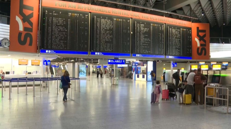 Германияда жүздеген әуе рейсі тоқтатылды