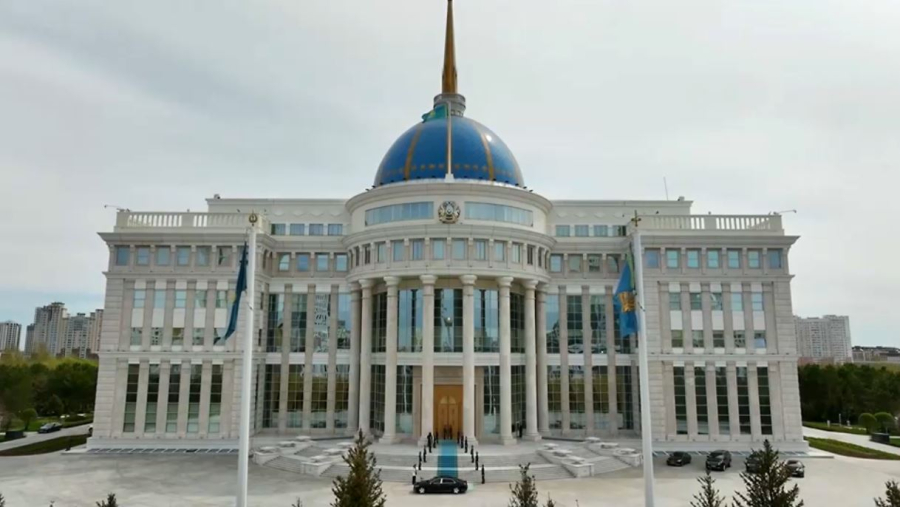 Токаев подписал пять конституционных законов