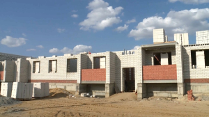 Дома для социально уязвимых слоёв населения строят в Актюбинской области