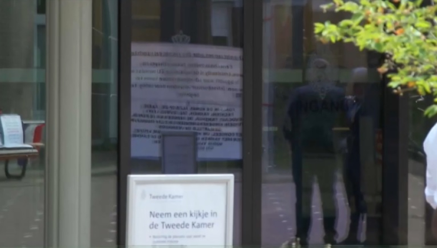 В Нидерландах согласовали дату досрочных парламентских выборов