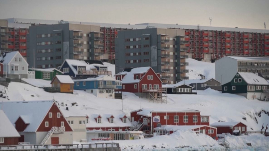 Франция предложила учения НАТО в Гренландии