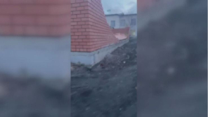 Ветер разрушил школьную пристройку в Карагандинской области