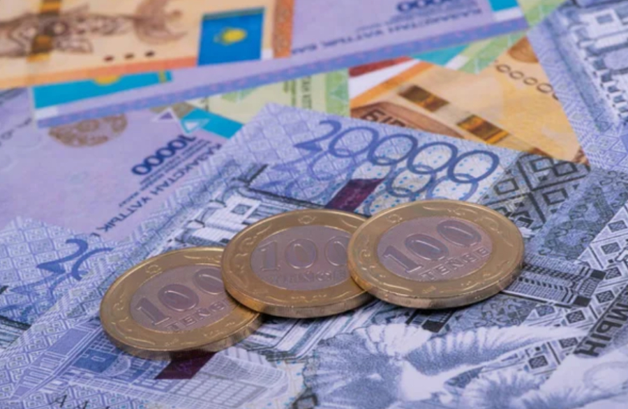 Более 290 тысяч казахстанцев получают адресную соцпомощь