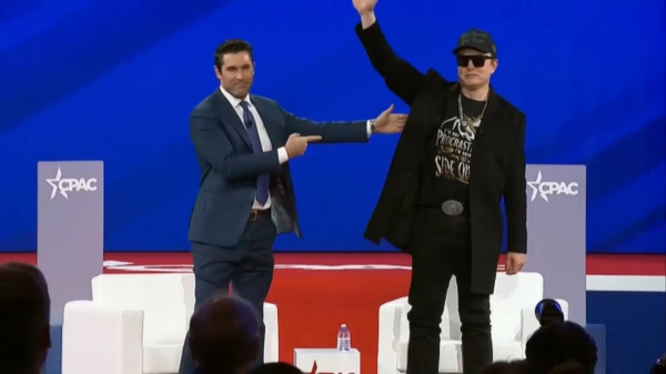 Илон Масктың ел алдындағы беделі төмендеді