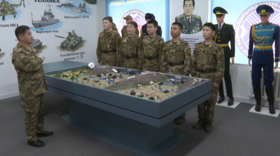 Таразда мамандандырылған әскери мектеп ашылды