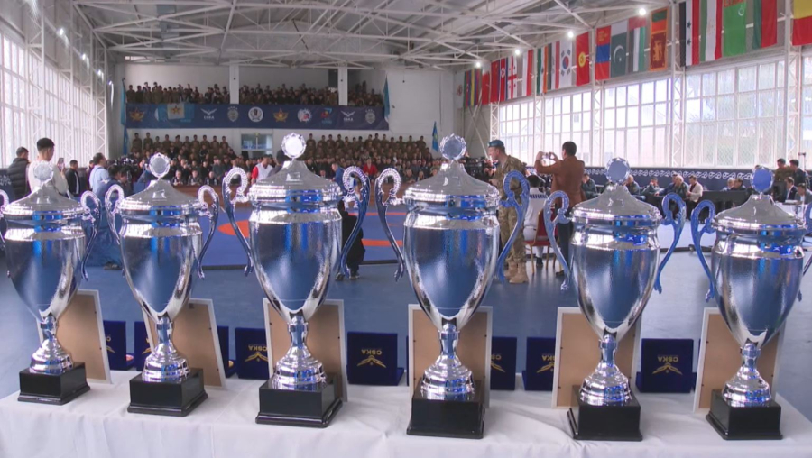 Алматыда самбо мен қазақ күресінен әскерилер арасындағы ашық біріншілік өтті