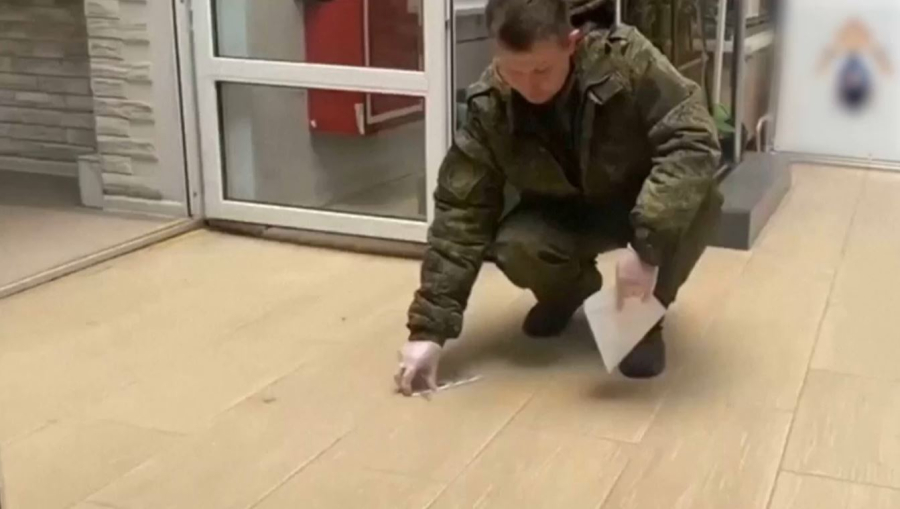 Ресейде 17 жастағы студент оқ атып, бір адам қаза тапты