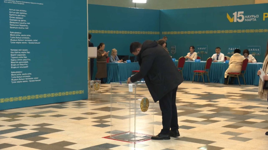 Партия Respublica поддерживает принятие новой Конституции