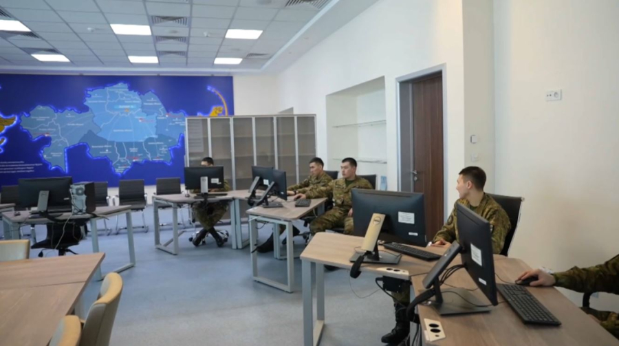 Больше 1700 абитуриентов зачислены в военные учебные заведения РК