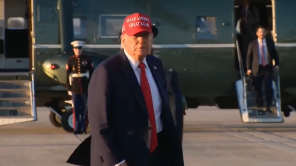 Трамп сделал английский язык государственным в США