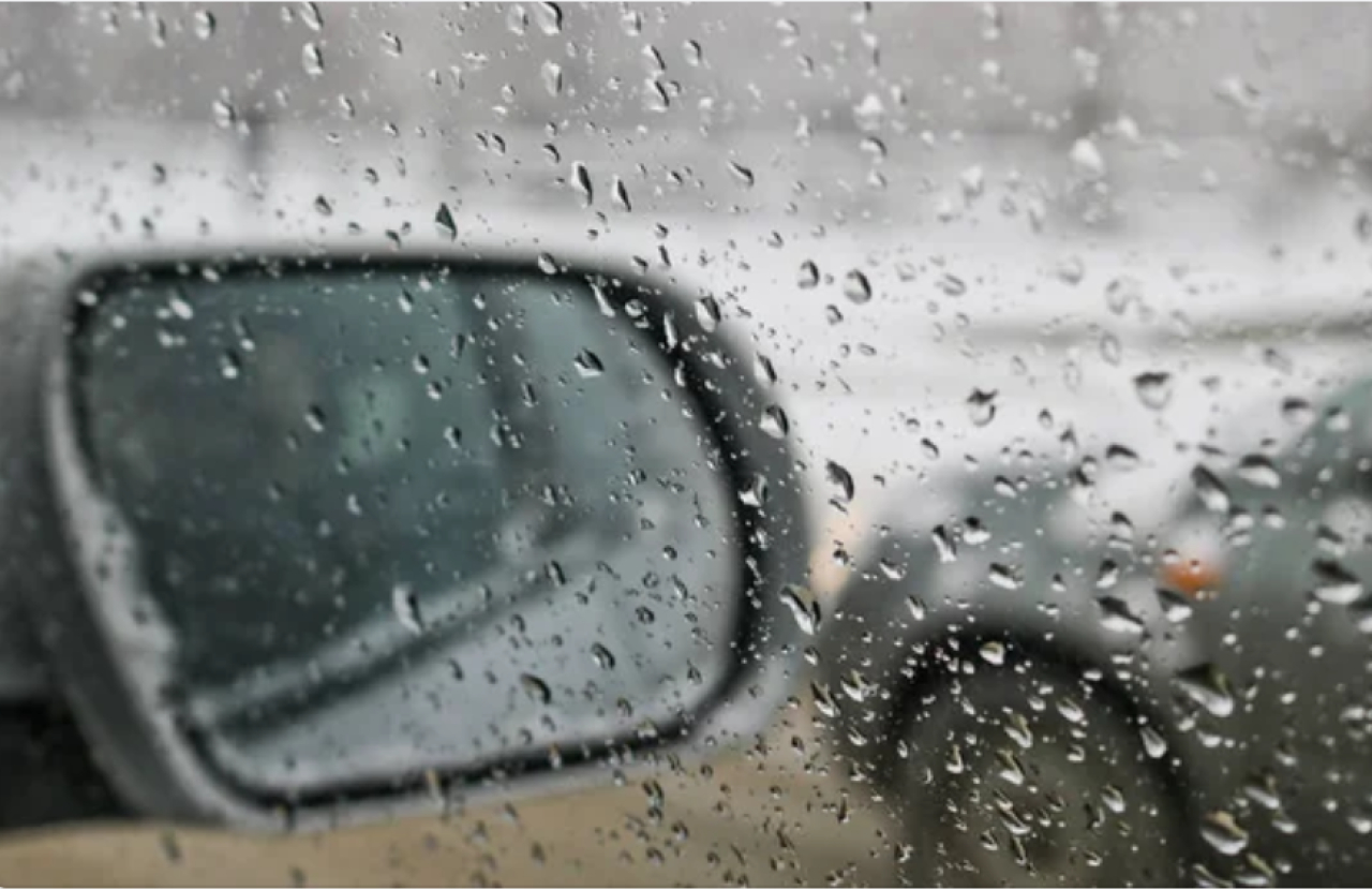 Дожди, снег и низовая метель ожидаются в Казахстане