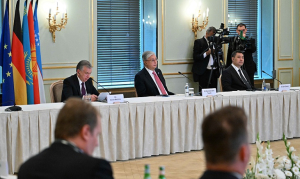 Лидер Казахстана принял участие в круглом столе ВКГЭ