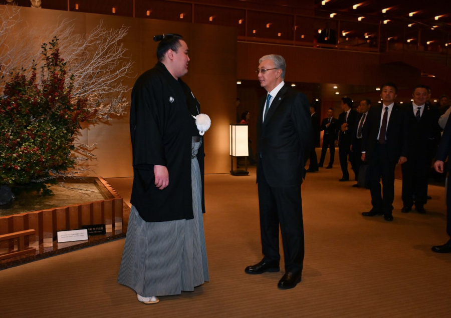 Токиода Президент кәсіпқой сумошы Ерсін Балтағұлмен кездесті