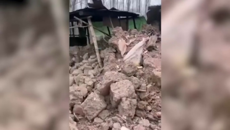 В Таджикистане после землетрясений разрушены 94 дома, погиб ребенок