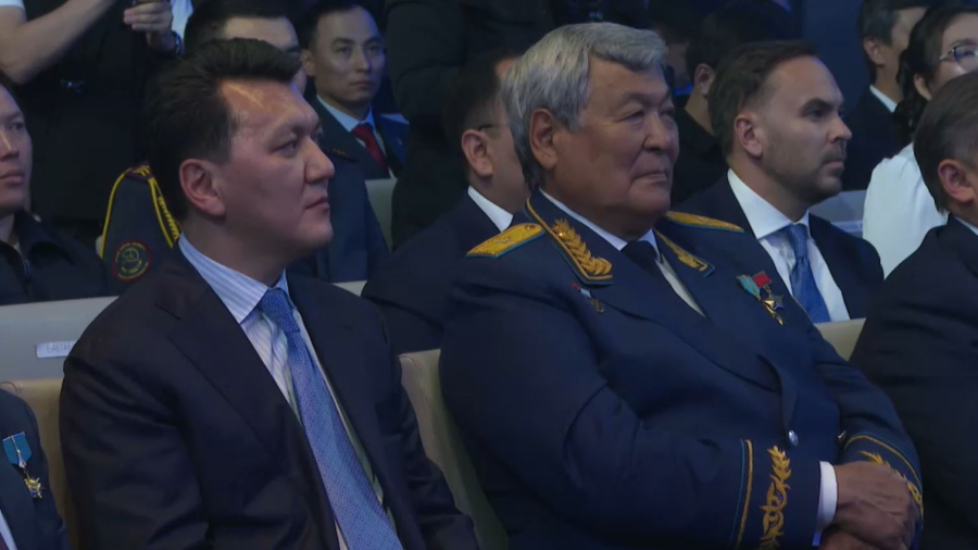 Жас мамандарға арналған «Жас кеңес сыйлығын» тапсыру рәсімі өтті