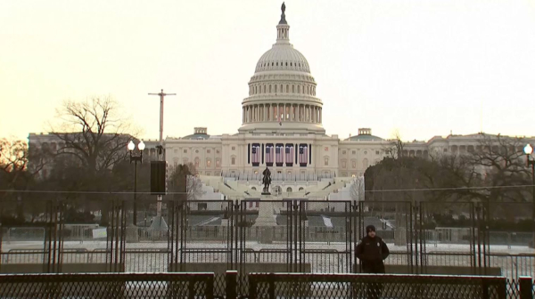 Правила въезда для граждан 43 стран ужесточат власти США