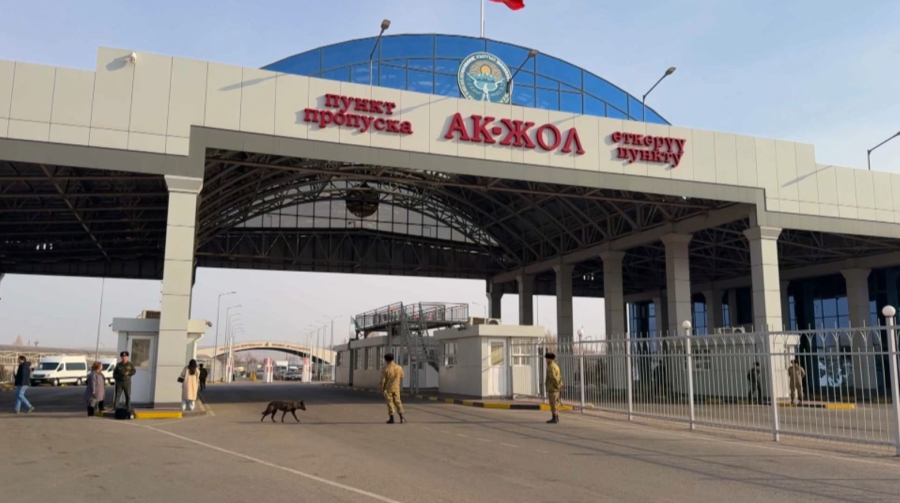 Новые правила пребывания в Кыргызстане: о чем важно знать казахстанцам