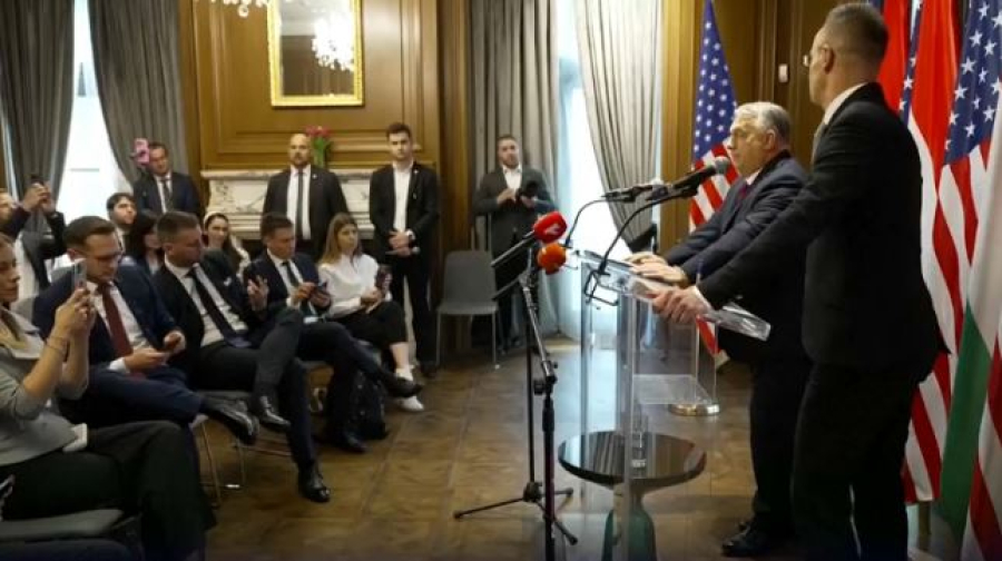 Венгрию освободили от нефтяных санкций