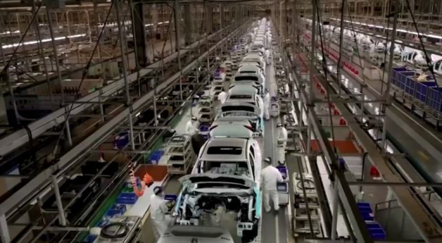 В Китае около двух миллионов роботов трудятся в промышленной отрасли