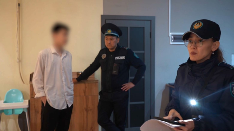 Атырауда кәмелетке толмаған жасөспірімдер заңсыз жұмыс істеген