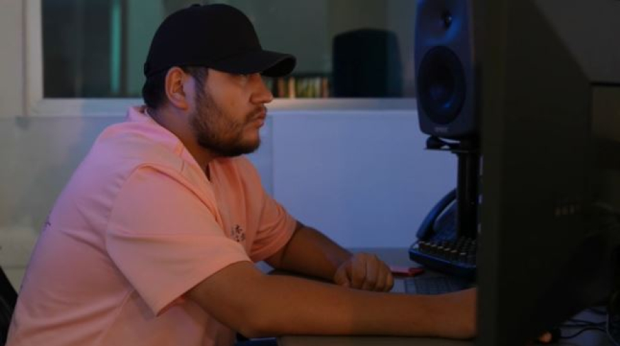 Сталкинг в Казахстане признан уголовным преступлением