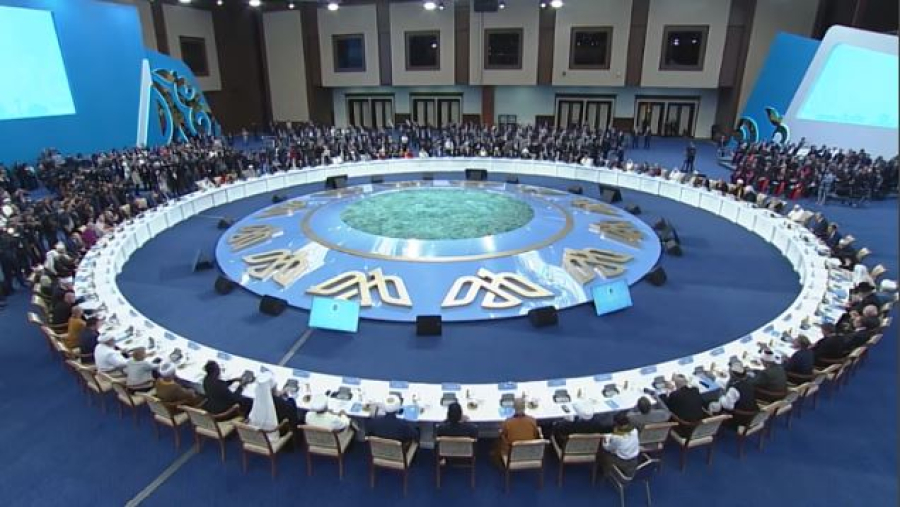 Елорда әлемді ізгілікке бастайтын диалог алаңына айналды