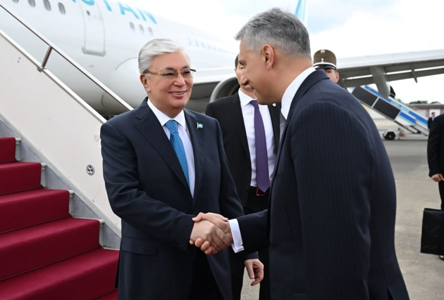 Касым-Жомарт Токаев прибыл в Будапешт