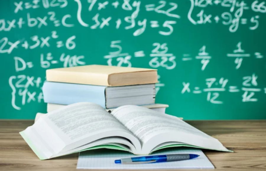 В школах начнется апробация новых учебников