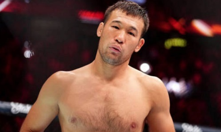 Шавката Рахмонова опустили в мировом рейтинге