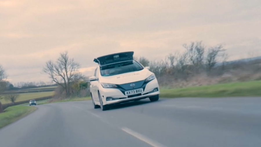 Беспилотные авто тестируют на проселочных дорогах Великобритании