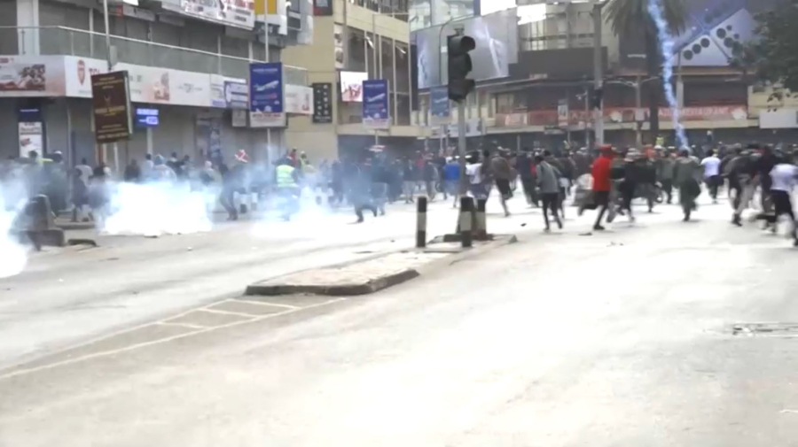 16 человек погибли на протестах в Кении