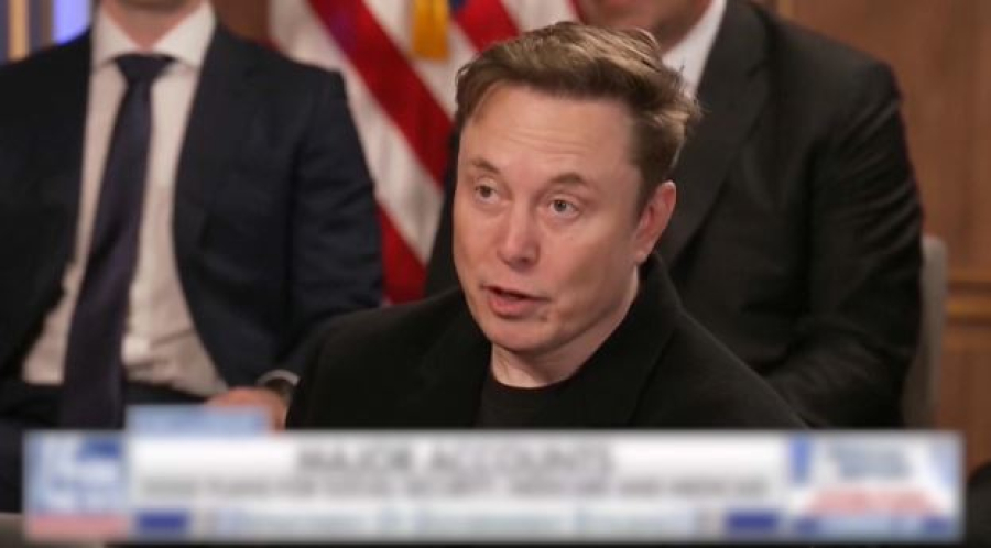 Илон Маск останется в команде Трампа после ухода из Doge